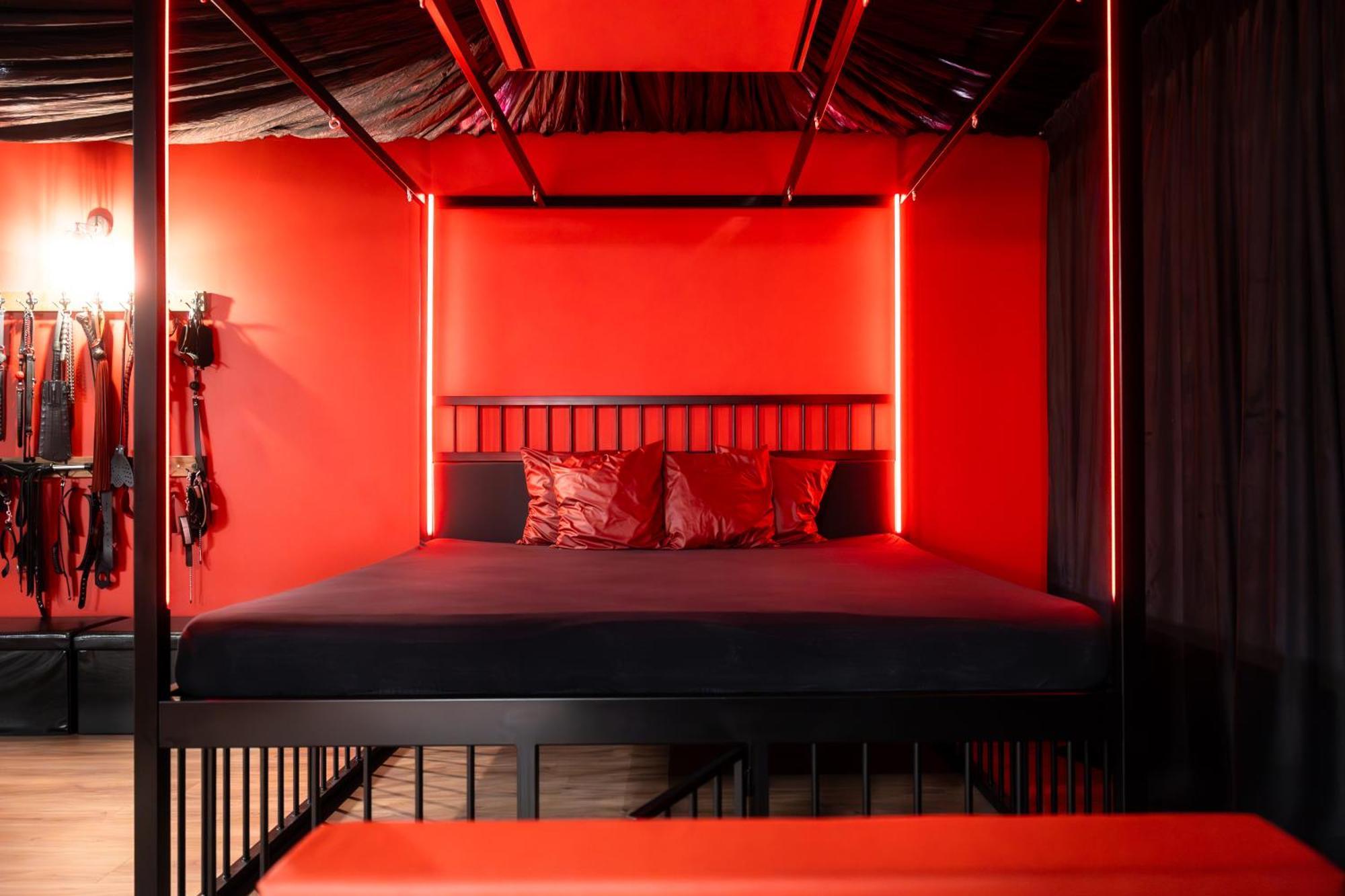 Bdsm Red Apartments Wilno Zewnętrze zdjęcie